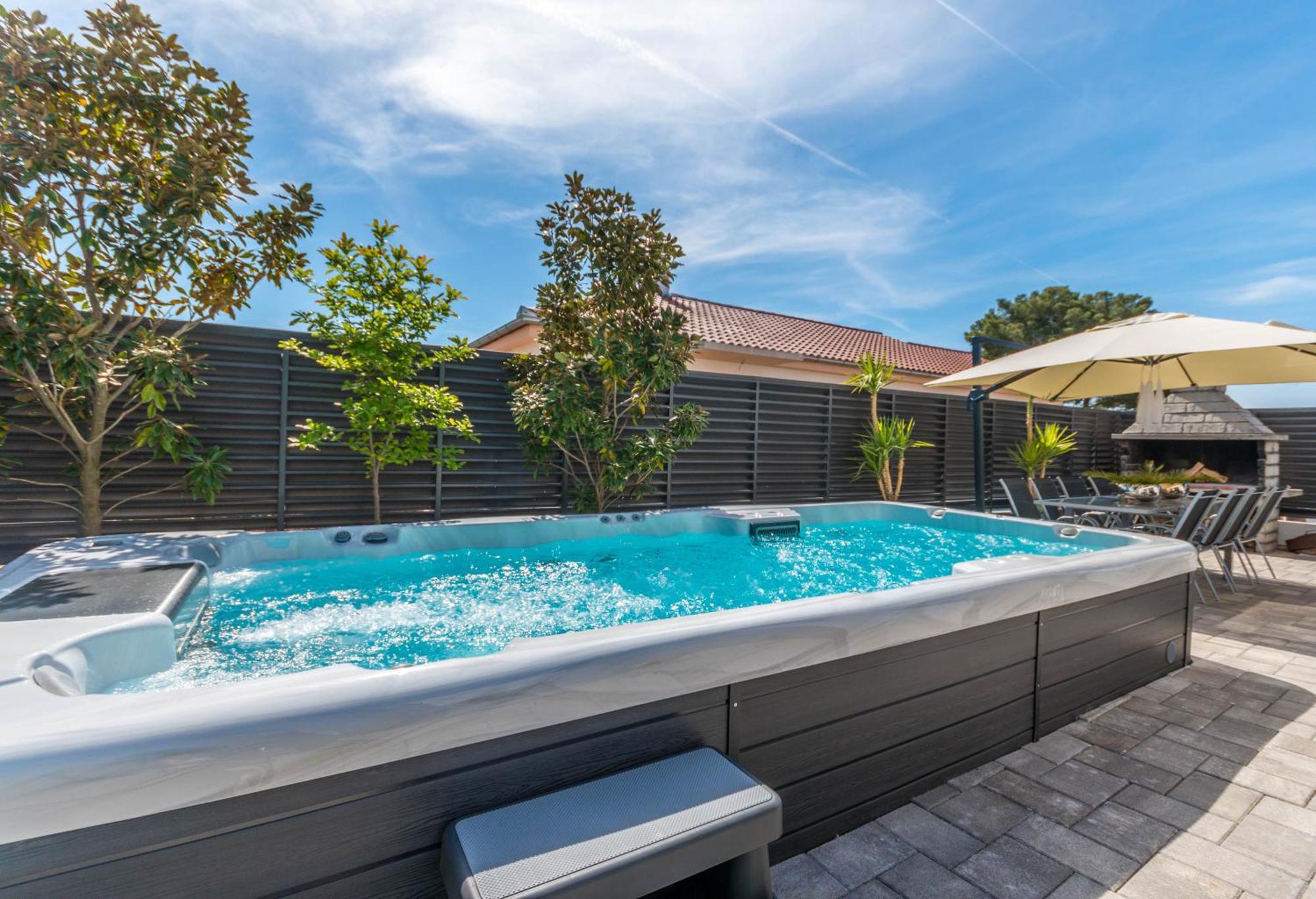 House With Pool Ledenko Leilighet Biograd Na Moru Eksteriør bilde